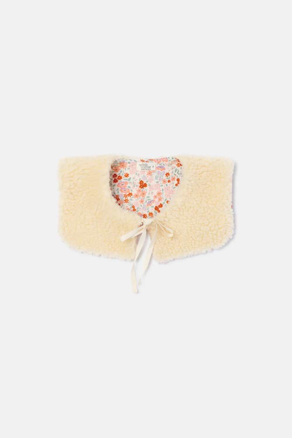 Faux shearling collar