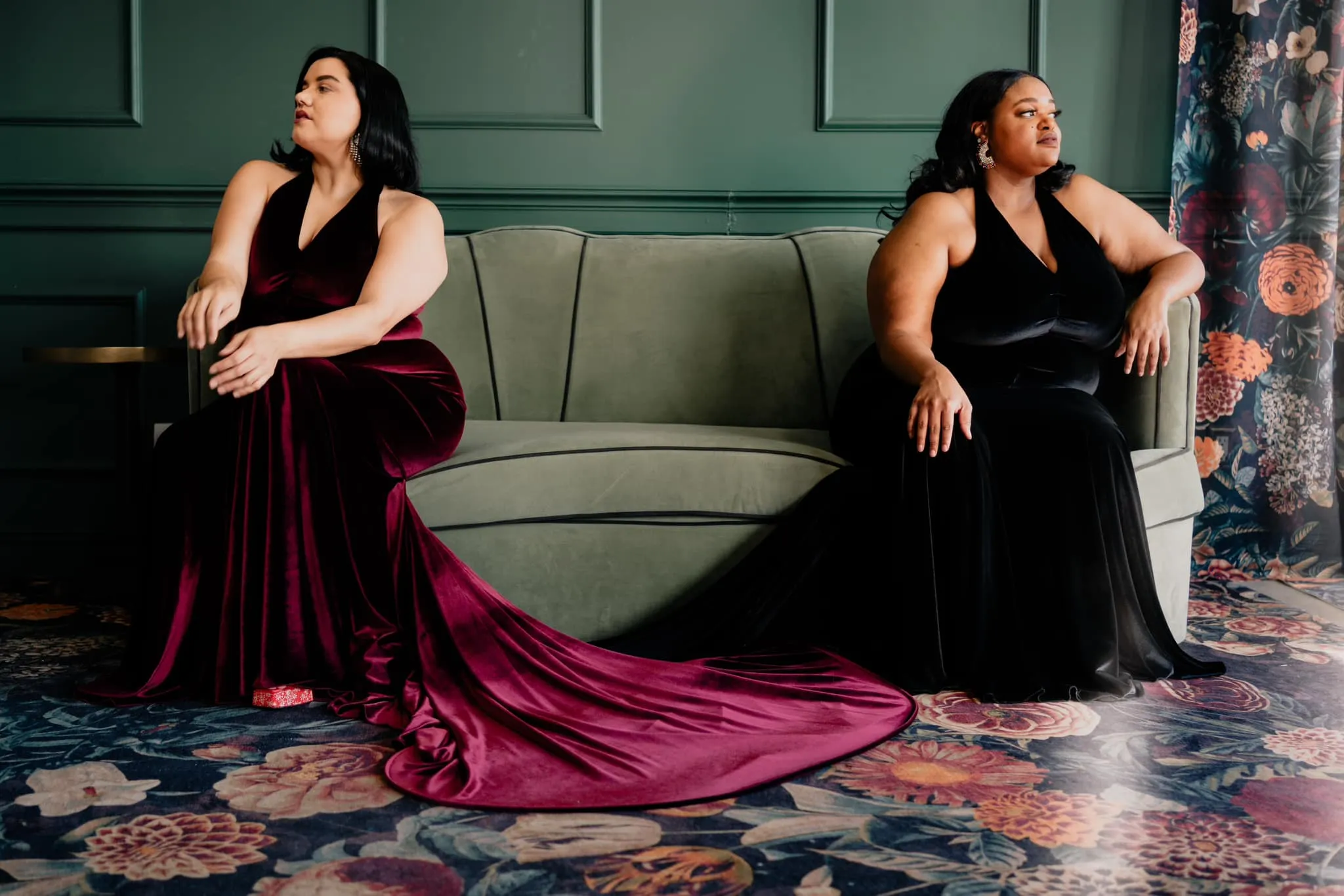 The Hollywood Evening Gown (Black)