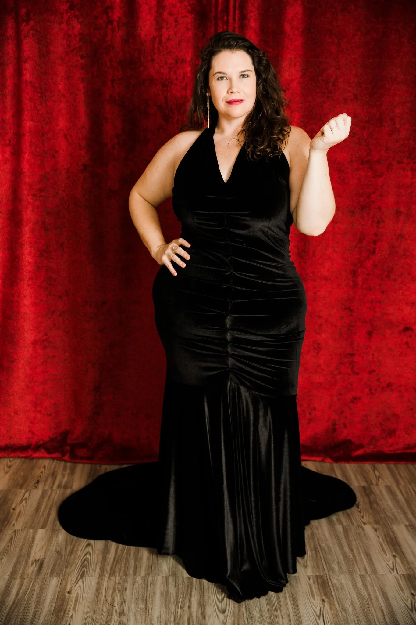 The Hollywood Evening Gown (Black)