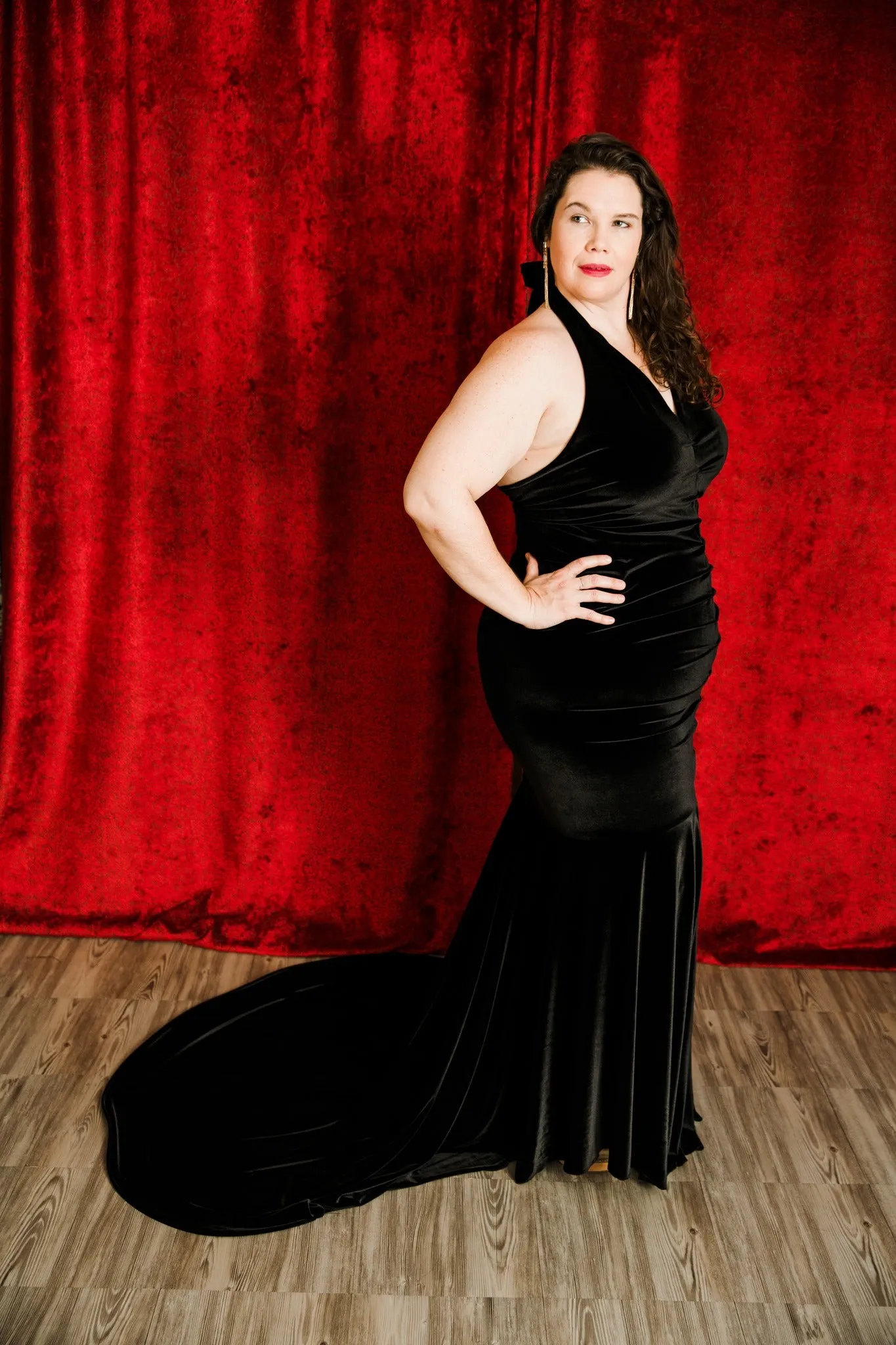 The Hollywood Evening Gown (Black)