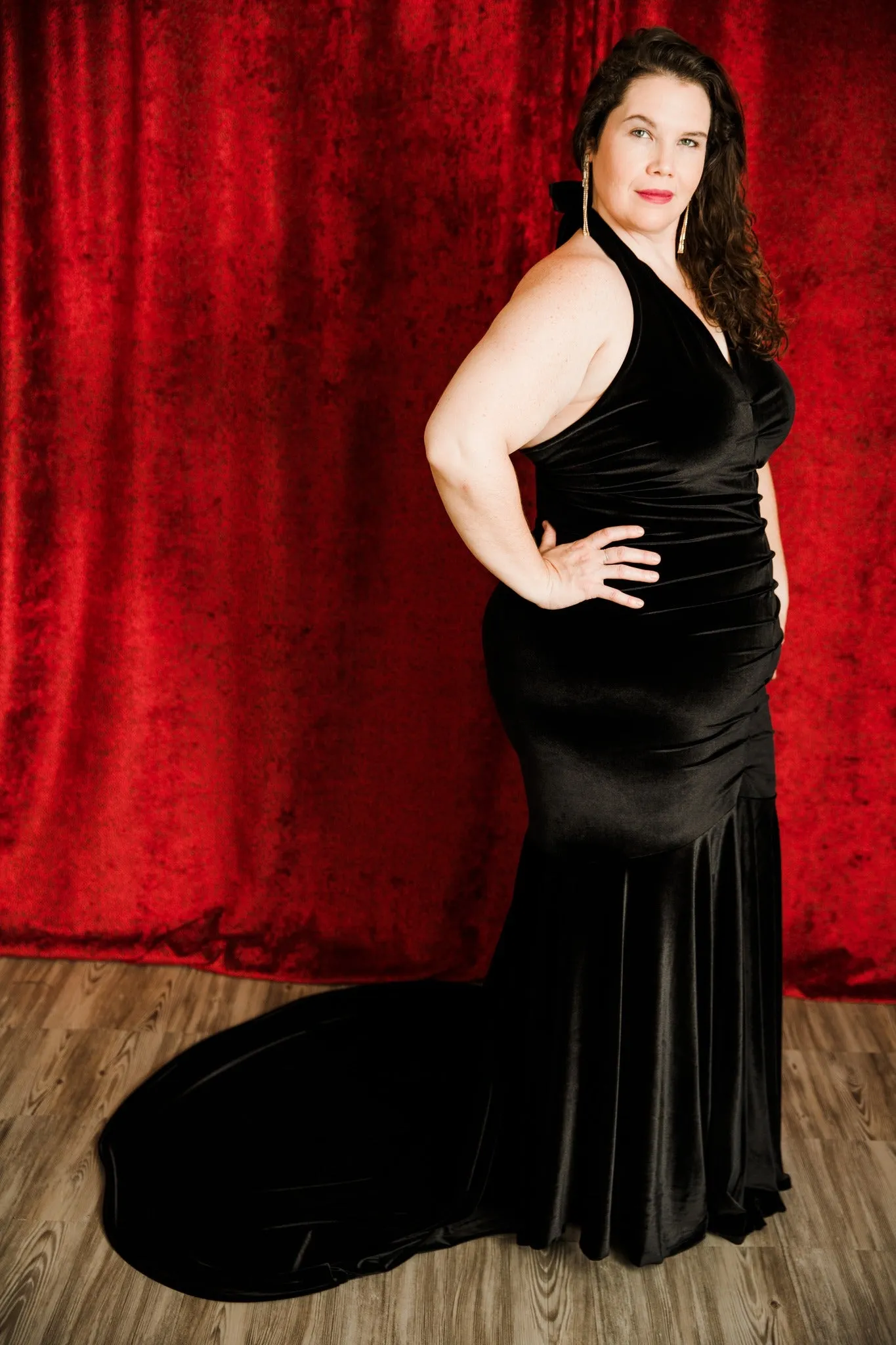The Hollywood Evening Gown (Black)