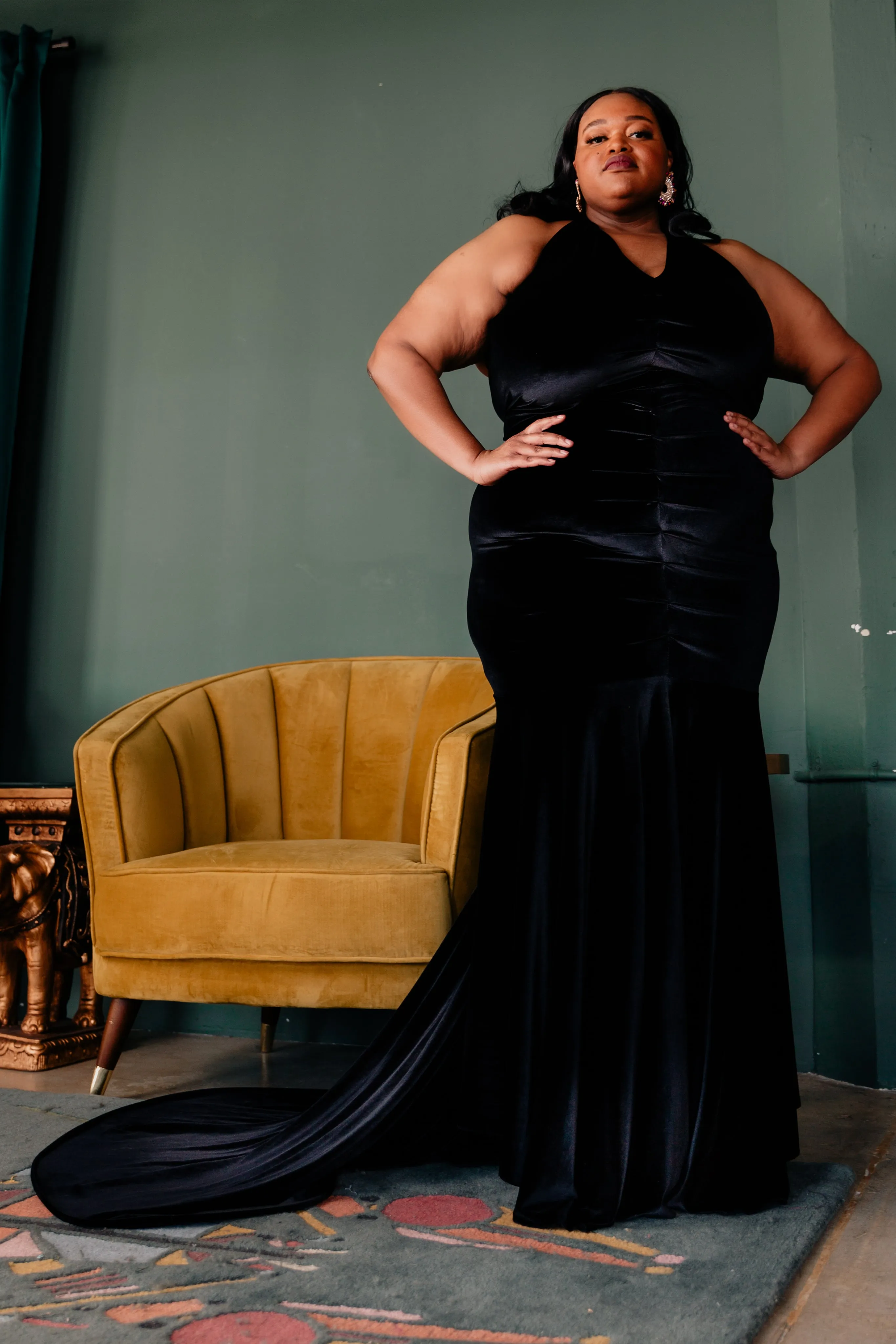The Hollywood Evening Gown (Black)