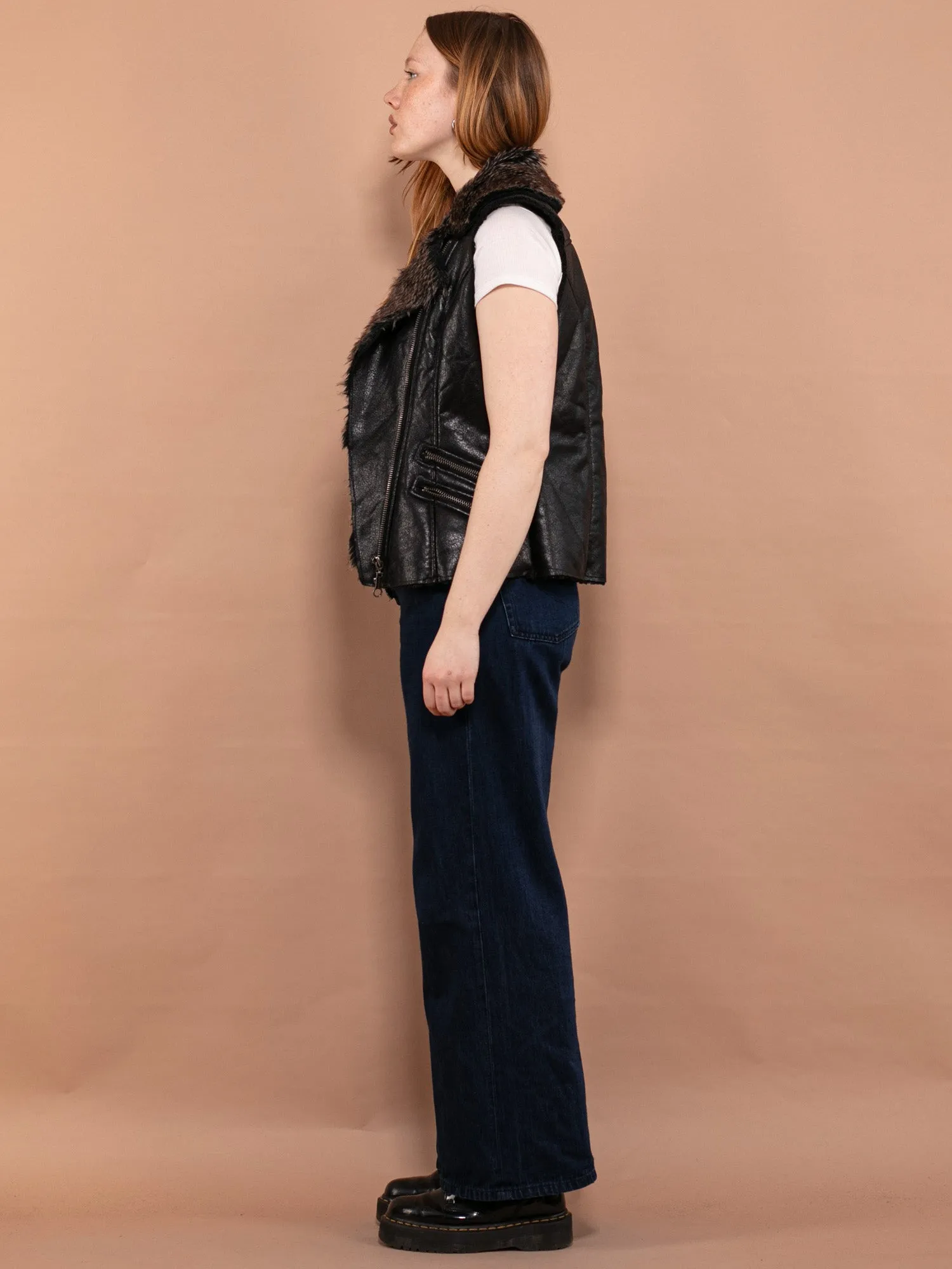 Vintage 00's Women Faux Leather Sherpa Vest in Black